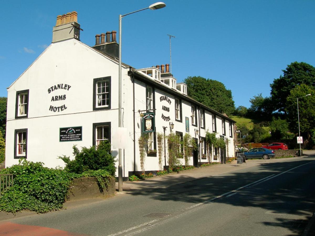 Stanley Arms Hotel Seascale Bagian luar foto
